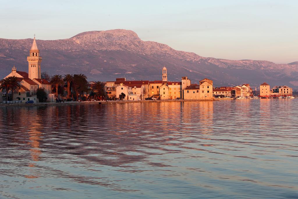Apartments Villa Karlo Kaštela Eksteriør billede