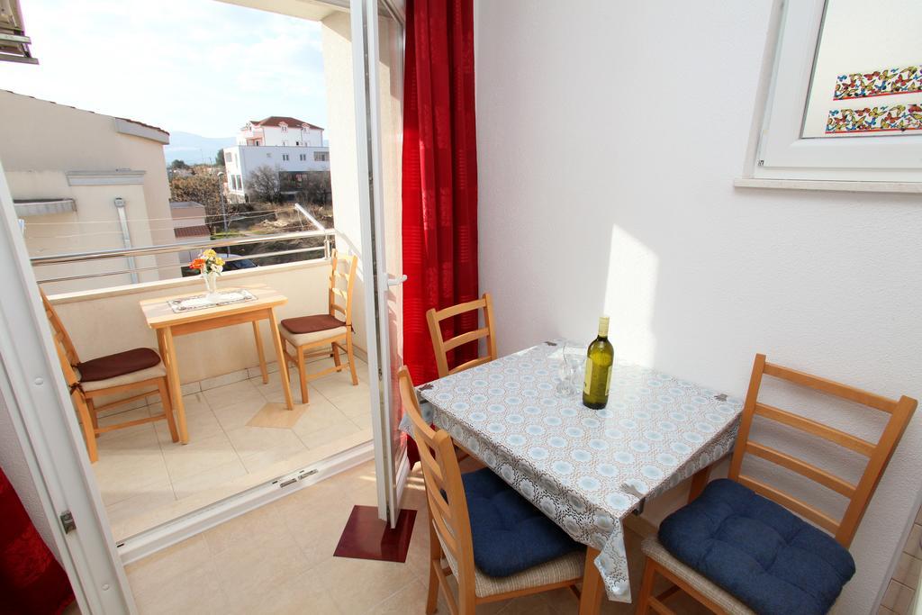 Apartments Villa Karlo Kaštela Eksteriør billede