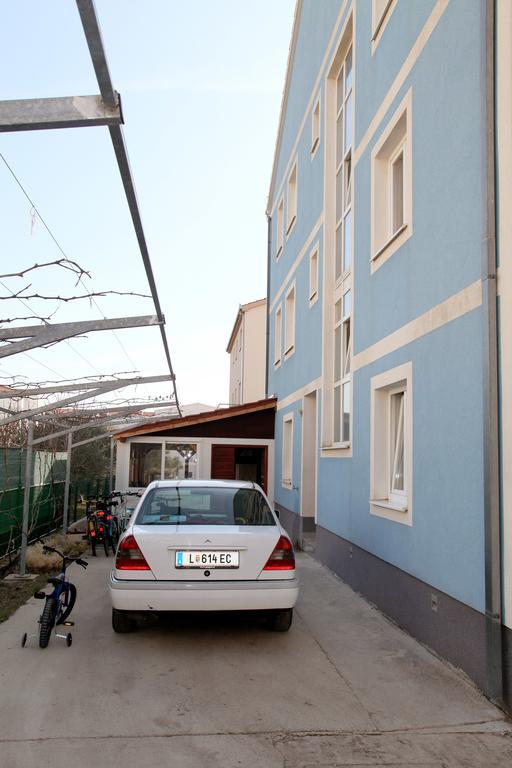 Apartments Villa Karlo Kaštela Eksteriør billede