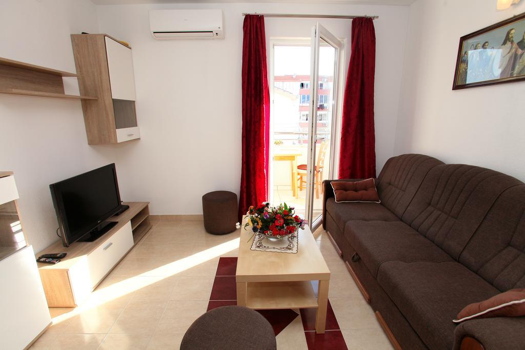 Apartments Villa Karlo Kaštela Eksteriør billede
